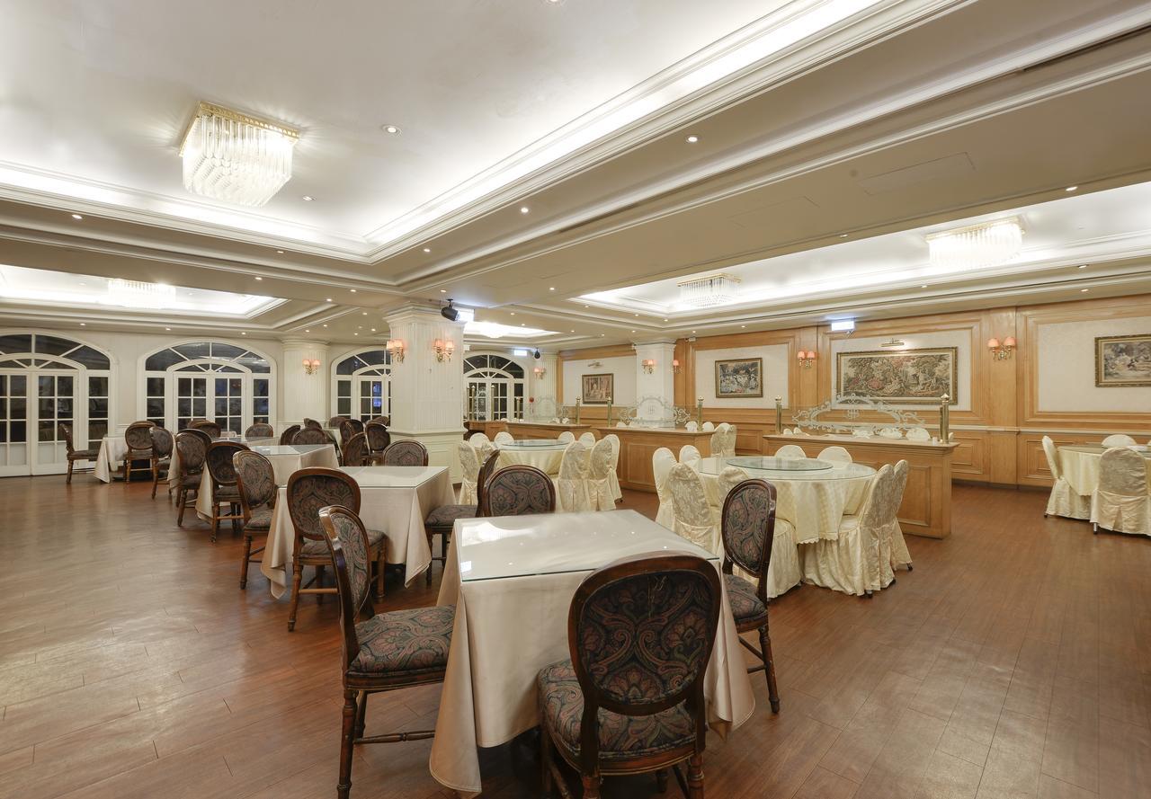 Forbes Hotel Taichung Exterior photo